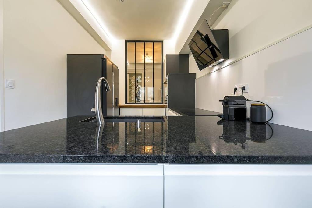 Le Hardi Apartment Dijon Exterior photo